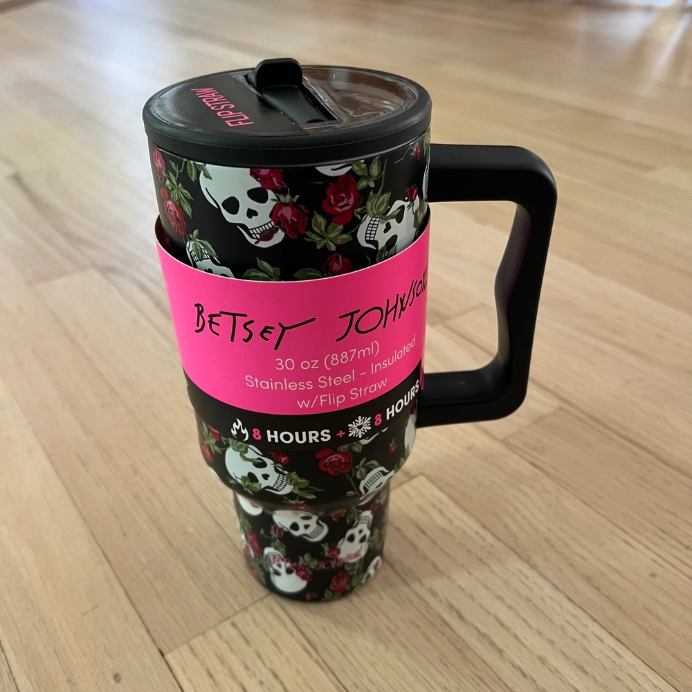 Betsey Johnson 30oz Stainless Steel Insulated Tumbler Skull Rose Flip Straw Lid